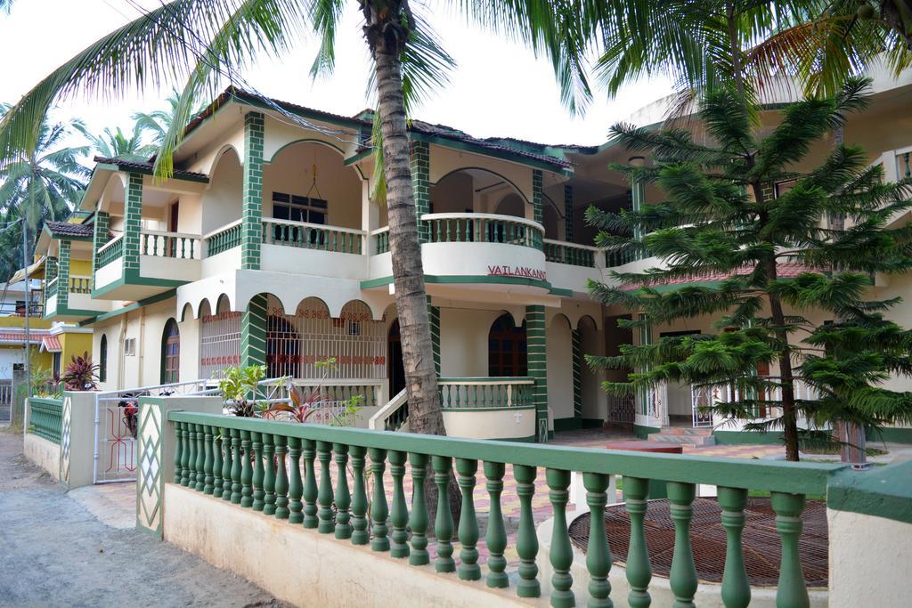 Vailankanni Guesthouse Morjim Exterior photo